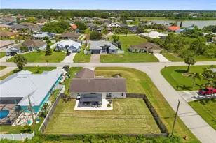 1972 SW Breezeway St, Port Saint Lucie, FL 34987 - Photo 36