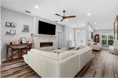 356 NW Emilia Way, Jensen Beach, FL 34957 - Photo 10