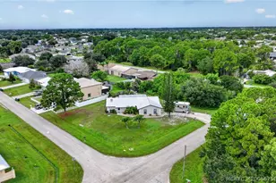 272 SW Ewing Ave, Port Saint Lucie, FL 34983 - Photo 1