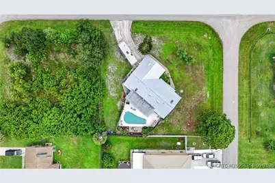 272 SW Ewing Avenue, Port Saint Lucie, FL 34983 - Photo 6