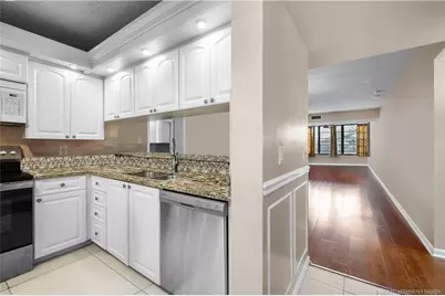 3540 Whitehall Drive #306, West Palm Beach, FL 33401 - Photo 4