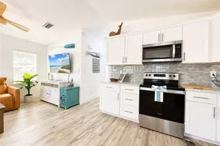 10851 S Ocean Dr, Jensen Beach, FL 34957 - Photo 12