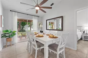 601 SE Barr St, Port Saint Lucie, FL 34984 - Photo 12