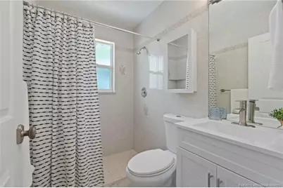 601 SE Barr Street, Port Saint Lucie, FL 34984 - Photo 28