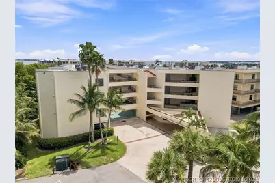 221 NE Plantation Road #207, Stuart, FL 34996 - Photo 14