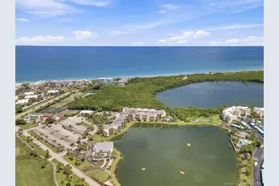 221 NE Plantation Road #207, Stuart, FL 34996 - Photo 8