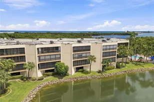 221 NE Plantation Rd, Stuart, FL 34996 - Photo 6
