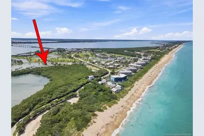221 NE Plantation Road #207, Stuart, FL 34996 - Photo 2
