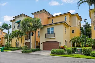 226 Ocean Bay Dr, Jensen Beach, FL 34957 - Photo 2
