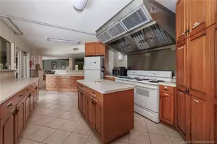 1600 NE Dixie Hwy, Jensen Beach, FL 34957 - Photo 30