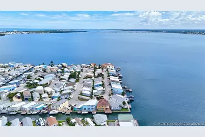 1120 Nettles Boulevard, Jensen Beach, FL 34957 - Photo 16