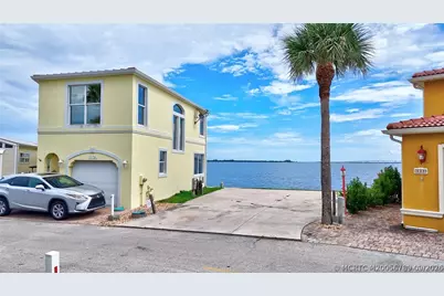 1120 Nettles Boulevard, Jensen Beach, FL 34957 - Photo 4