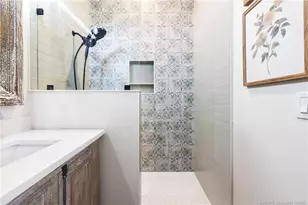 12057 Aviles Cir, Palm Beach Gardens, FL 33418 - Photo 20