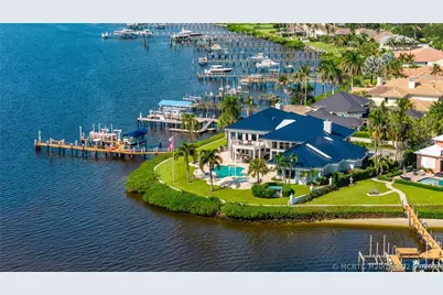 661 SW Bay Pointe Circle, Palm City, FL 34990 - Photo 2