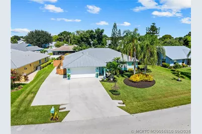 2040 NE Acapulco Drive, Jensen Beach, FL 34957 - Photo 8