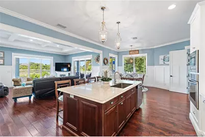 1109 NE Bayside Place, Jensen Beach, FL 34957 - Photo 26