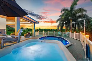 1109 NE Bayside Pl, Jensen Beach, FL 34957 - Photo 6