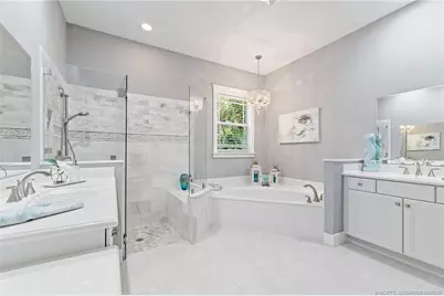 1109 NE Bayside Place, Jensen Beach, FL 34957 - Photo 32