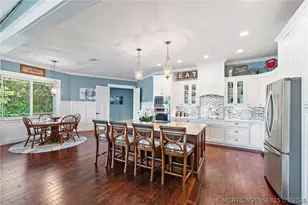 1109 NE Bayside Pl, Jensen Beach, FL 34957 - Photo 20