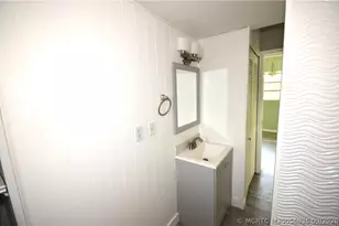 649 SW Cleveland Ave, Stuart, FL 34994 - Photo 12