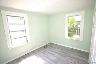 649 SW Cleveland Ave, Stuart, FL 34994 - Photo 14