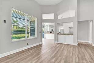 2203 NW Seagrass Dr, Palm City, FL 34990 - Photo 4