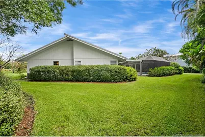 594 SW Thornhill Lane, Palm City, FL 34990 - Photo 10