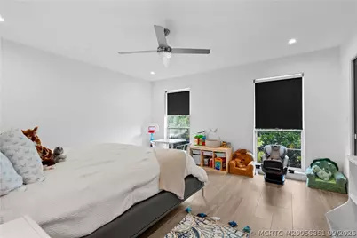 594 SW Thornhill Lane, Palm City, FL 34990 - Photo 18