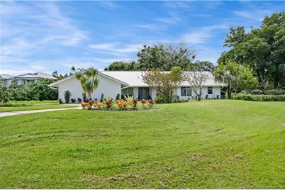 594 SW Thornhill Lane, Palm City, FL 34990 - Photo 8