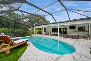 594 SW Thornhill Ln, Palm City, FL 34990 - Photo 16