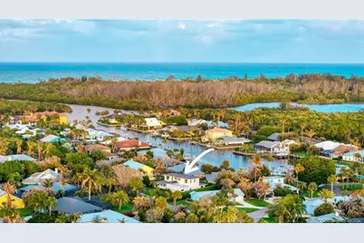 10742 SE Burgee Court, Hobe Sound, FL 33455 - Photo 18