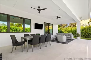 10742 SE Burgee Ct, Hobe Sound, FL 33455 - Photo 14