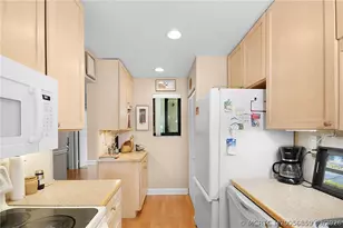 5111 SE Miles Grant Rd, Stuart, FL 34997 - Photo 20