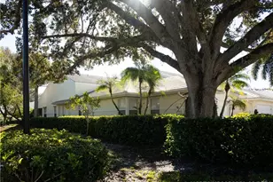 2425 SW Foxpoint Trail, Palm City, FL 34990 - Photo 28