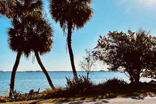 4160B NE Indian River Dr, Jensen Beach, FL 34957 - Photo 1