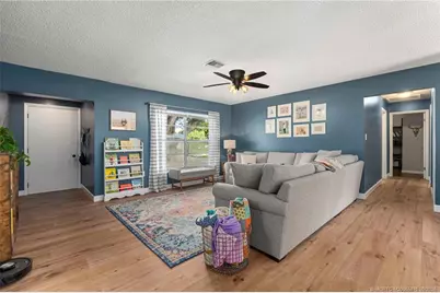 5906 Papaya Drive, Fort Pierce, FL 34982 - Photo 4