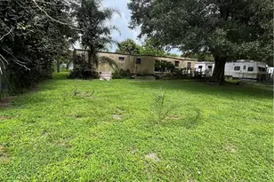 1183 SW Pinetree Trail, Stuart, FL 34997 - Photo 2