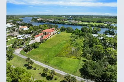 2761 SE North Lookout Boulevard, Port Saint Lucie, FL 34984 - Photo 4