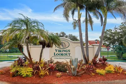 2761 SE North Lookout Boulevard, Port Saint Lucie, FL 34984 - Photo 6