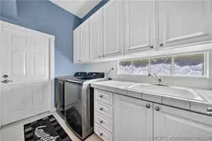 1530 SW Balmoral Trace SW, Stuart, FL 34997 - Photo 30