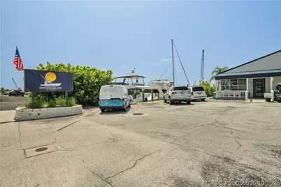 185 Nettles Boulevard, Jensen Beach, FL 34957 - Photo 54