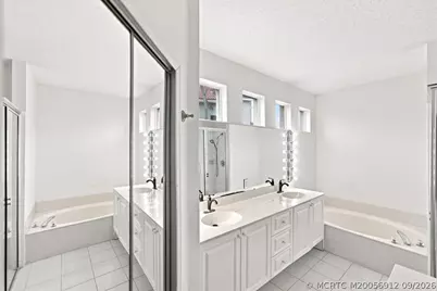 434 SW Horseshoe Circle, Port Saint Lucie, FL 34986 - Photo 24