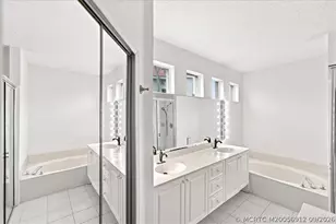 434 SW Horseshoe Circle, Port Saint Lucie, FL 34986 - Photo 24