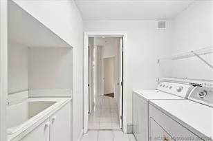 434 SW Horseshoe Circle, Port Saint Lucie, FL 34986 - Photo 18