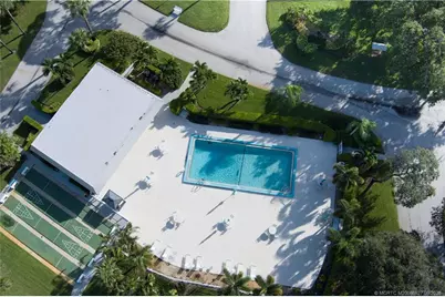 2929 SE Ocean Boulevard #137-1, Stuart, FL 34996 - Photo 2