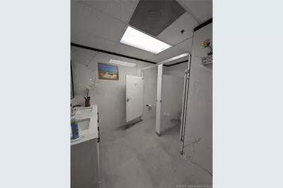701 NW Federal Highway #303 FULL FLOOR, Stuart, FL 34994 - Photo 32