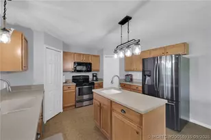 5209 NW Wisk Fern Circle NW, Port Saint Lucie, FL 34986 - Photo 20