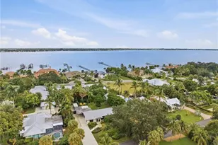 807 SE Weir St, Stuart, FL 34994 - Photo 42