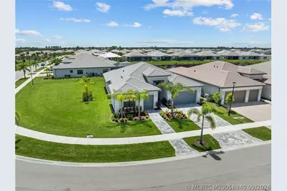 12276 SW Willowy Way, Port Saint Lucie, FL 34987 - Photo 2