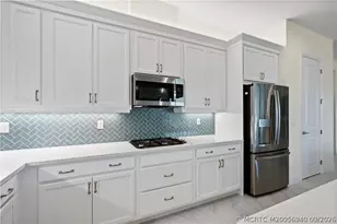 12276 SW Willowy Wy, Port Saint Lucie, FL 34987 - Photo 18